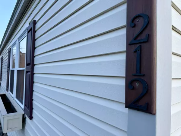 212 New Gorham RD, Westbrook, ME 04092