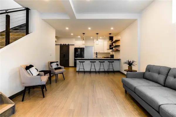 87 Newbury ST, Portland, ME 04101