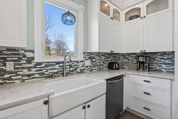 60-62 Ocean AVE, Portland, ME 04103