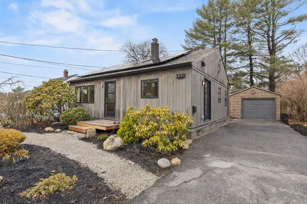 117 Colonial RD, Portland, ME 04102