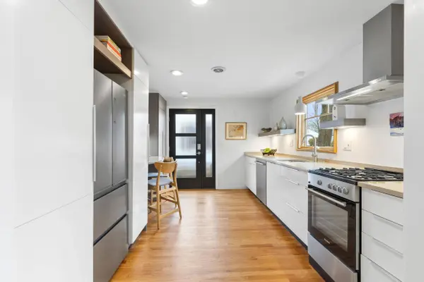 117 Colonial RD, Portland, ME 04102