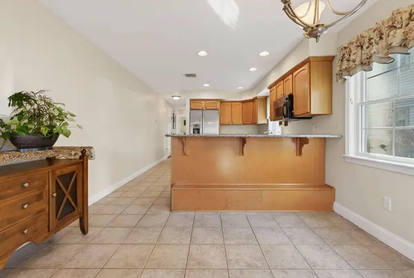 100 Starbird RD #3, Portland, ME 04102
