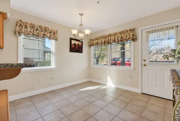 100 Starbird RD #3, Portland, ME 04102