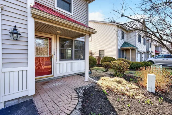 100 Starbird RD #3, Portland, ME 04102