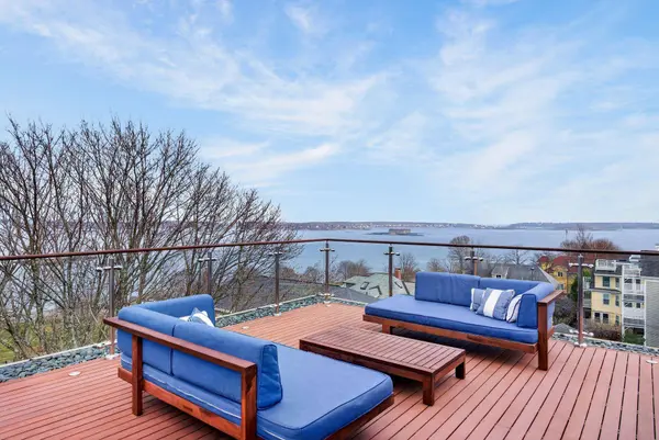 49 Morning ST #8, Portland, ME 04101