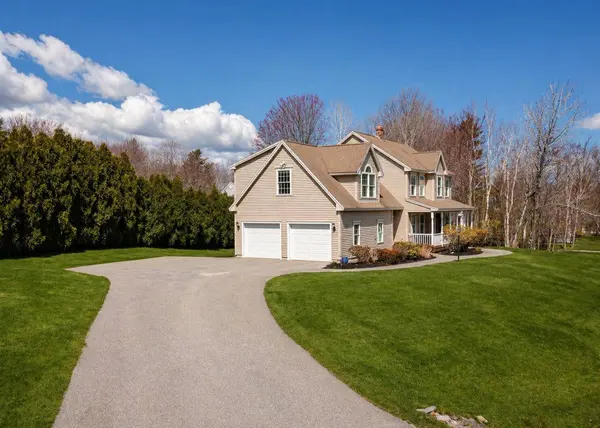 4 Memory LN, Scarborough, ME 04074