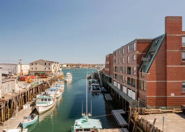 40 Portland Pier #6, Portland, ME 04101