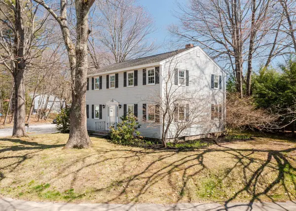 46 Birchvale DR, Portland, ME 04102
