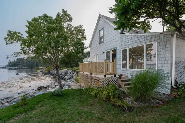 10 Griffin LN, Portland, ME 04019