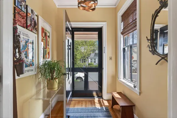 38 Neal ST, Portland, ME 04102