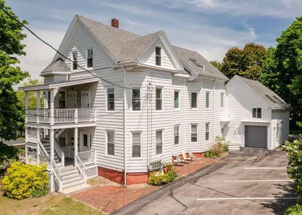 32 Clemons ST, South Portland, ME 04106