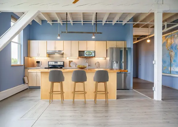 18 Park ST #405, Saco, ME 04072