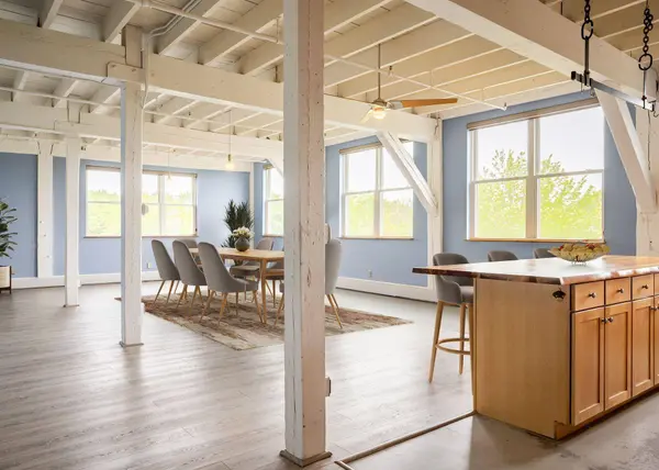 18 Park ST #405, Saco, ME 04072