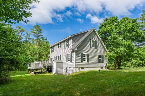 30 Birchwood TER, North Yarmouth, ME 04097