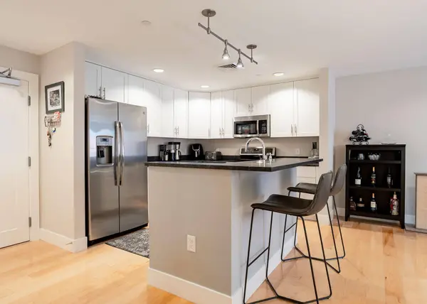 25 High ST #410, Portland, ME 04101