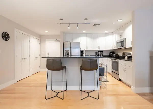 25 High ST #410, Portland, ME 04101