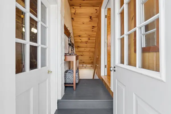 20 Caron ST, Portland, ME 04103