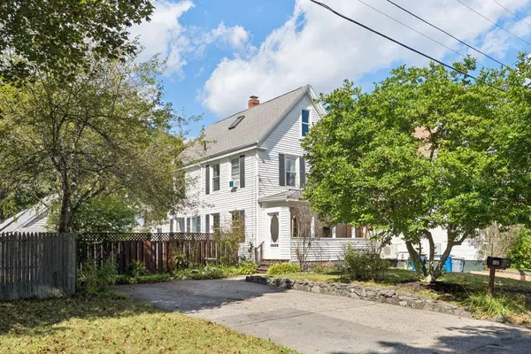 12 Eighth ST