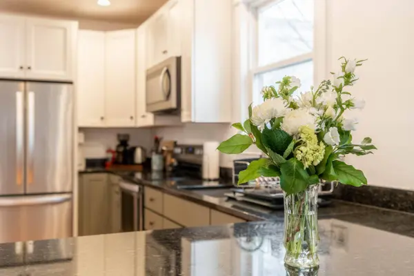 88-90 Forest AVE, Portland, ME 04101