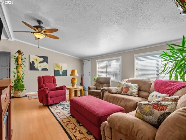 4355 BREN LOOP, Salem, OR 97305