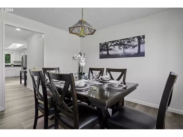 5323 VERDA LN, Keizer, OR 97303