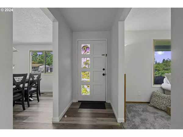 5323 VERDA LN, Keizer, OR 97303