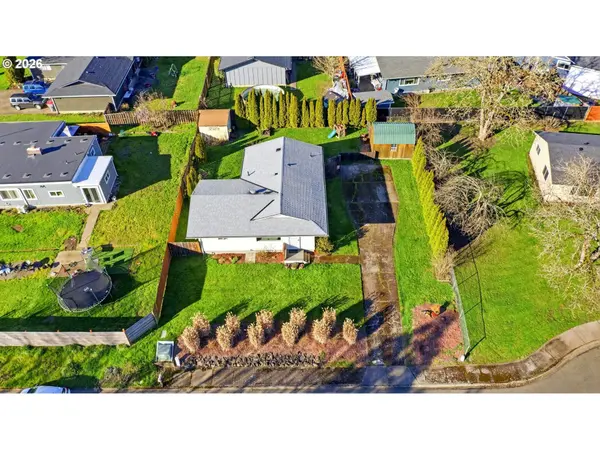 915 SE ZEE CT, Mc Minnville, OR 97128