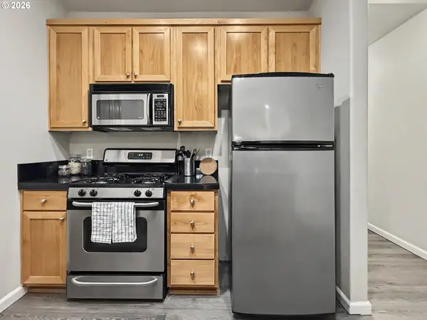 6298 SW GRAND OAKS DR #I302, Corvallis, OR 97333