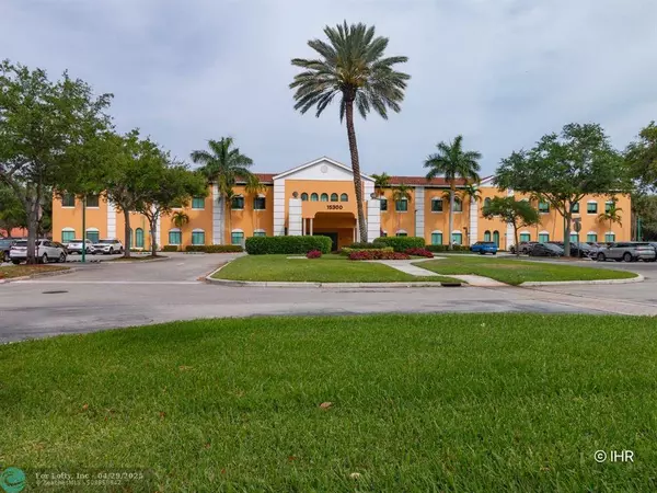 15300 S Jog Rd  #103, Delray Beach, FL 33446