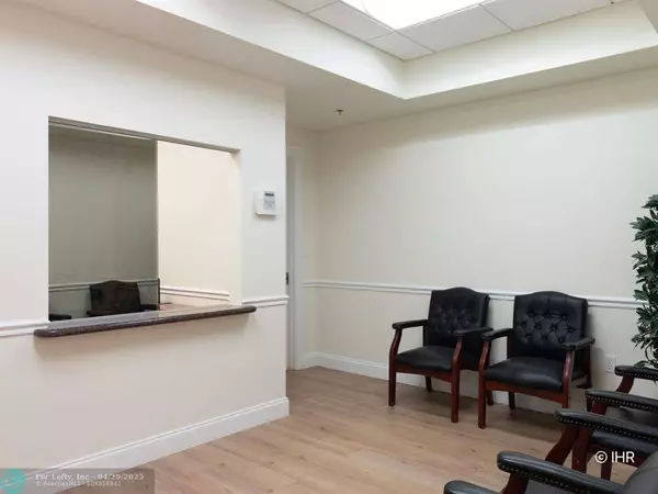 15300 S Jog Rd  #103, Delray Beach, FL 33446