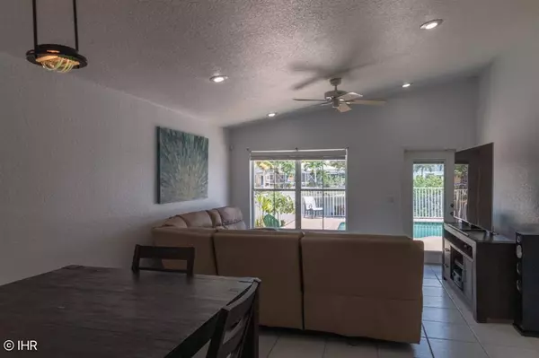 12333 NW 55th St, Coral Springs, FL 33076