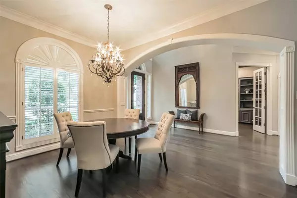 3815 Loch Glen CT, Houston, TX 77059