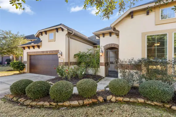 13702 Banks View CT, Houston, TX 77059