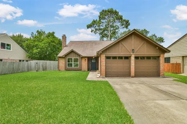 15711 Cavendish DR, Houston, TX 77059