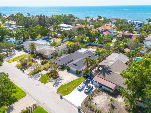 219 MIRAMAR BLVD NE, St Petersburg, FL 33704