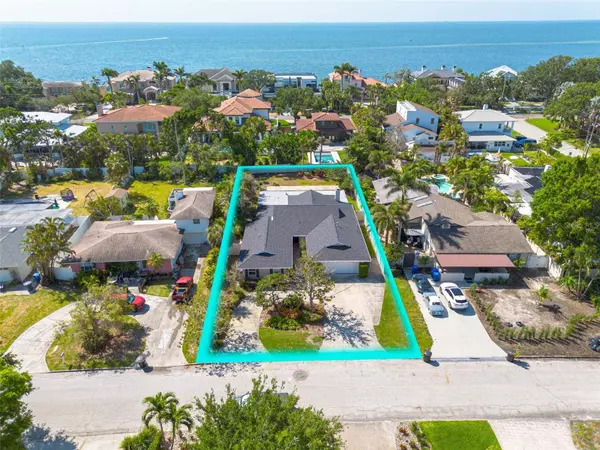 219 MIRAMAR BLVD NE, St Petersburg, FL 33704