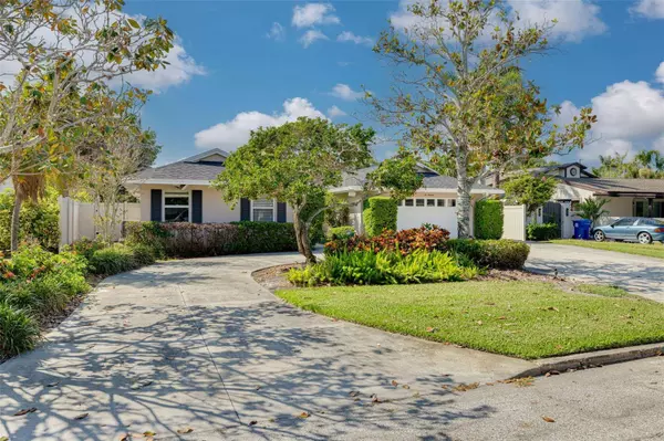 219 MIRAMAR BLVD NE, St Petersburg, FL 33704