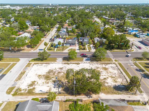 2830 18TH AVE S, St Petersburg, FL 33712