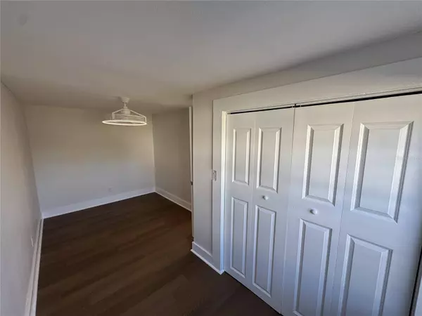 333 9TH AVE N #A, St Petersburg, FL 33701