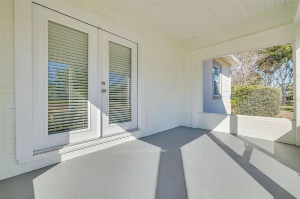 6103 6TH AVE N, St Petersburg, FL 33710