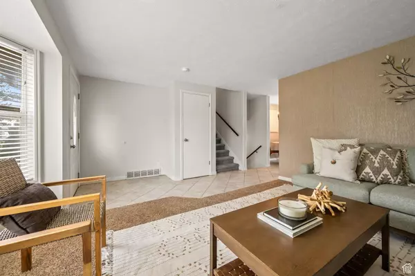 1352 W 8780 S, West Jordan, UT 84088