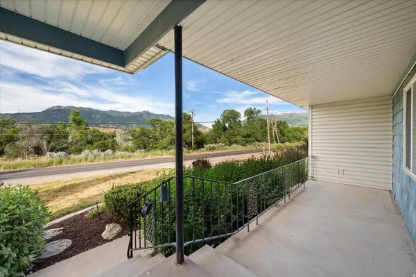 185 E SOUTH WEBER DR, South Weber, UT 84405