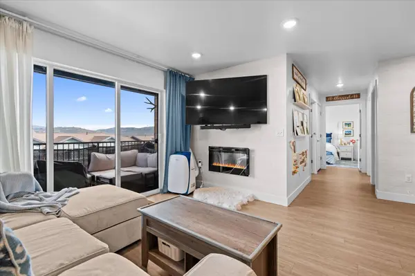 6617 SERVICEBERRY DR #404, Park City, UT 84098