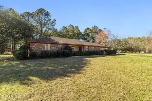 1065 Howell Road, Purvis, MS 39475