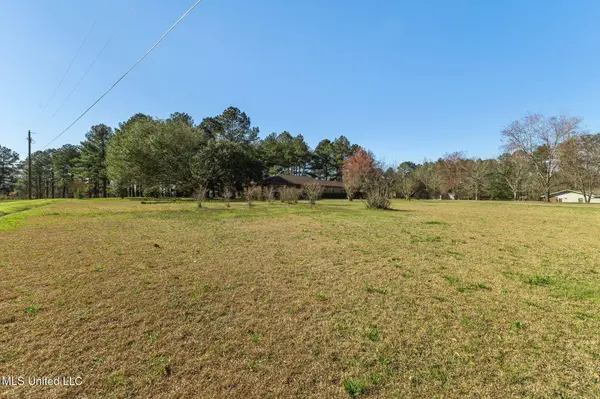 1065 Howell Road, Purvis, MS 39475