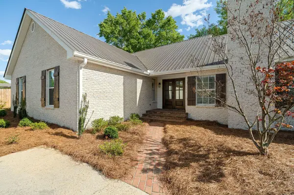 126 Country Park Dr., Petal, MS 39465