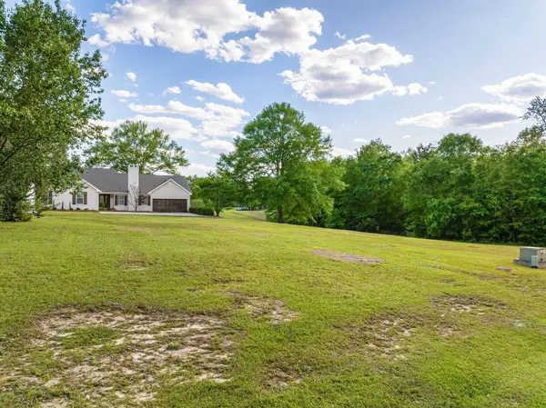 126 Country Park Dr., Petal, MS 39465