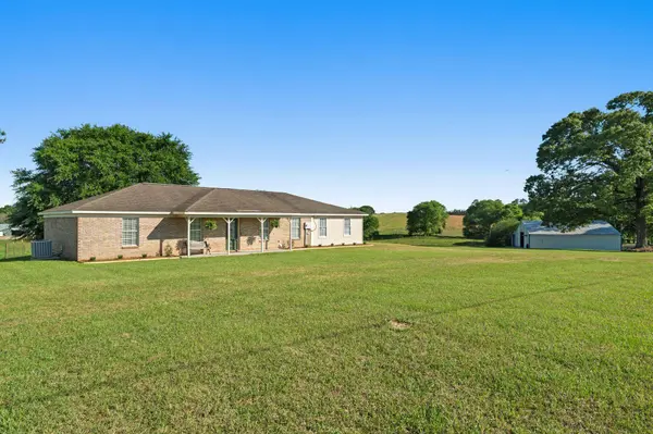 174 Doc Johnson Rd., Purvis, MS 39475