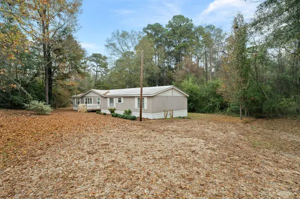 145 Northeast Dr., Laurel, MS 39443