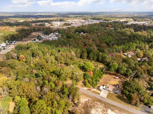 1013 Beverly Hills Rd., Hattiesburg, MS 39401